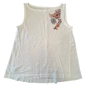 Loft VGUC Mama White Tank Top with Embroidery. Size M